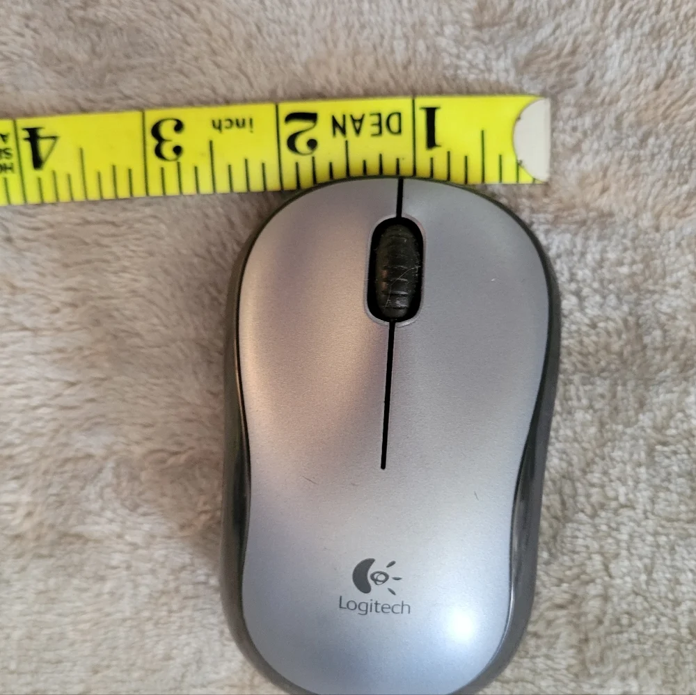 Logitech Silver Wireless Mouse Great For Smaller Hands Left Or Right Hand
